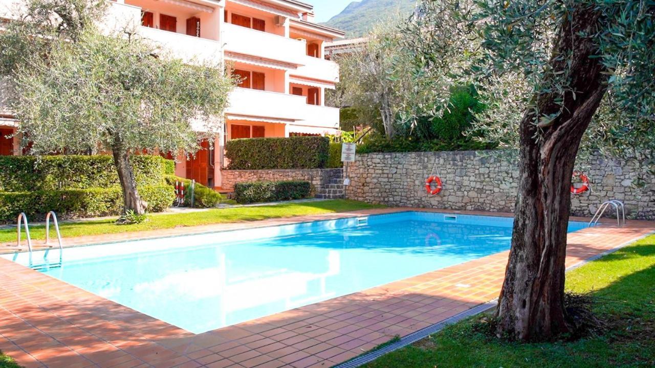 Ulivi Beth'S House Daire Brenzone sul Garda Dış mekan fotoğraf